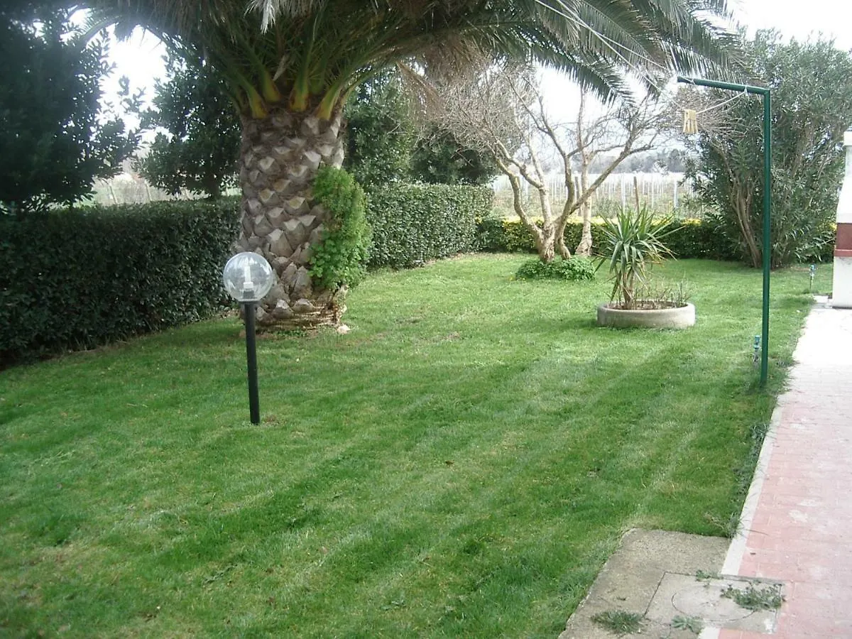 Farm stay Agriturismo La Rondine Bolgheri Italy
